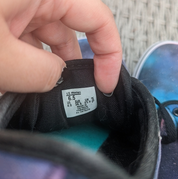 Vans shoes - Picture 5 of 6